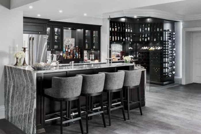 The Best Ice Makers for Your Home Bar (2022 Edition)