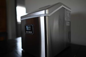 Euhomy Countertop Clear Ice Maker Review